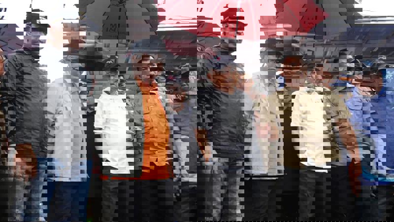 Cover DLH All Out! ASN dan PJLP Serentak Turun ke Lapangan dalam Gerakan “Jaga Jakarta Bersih”